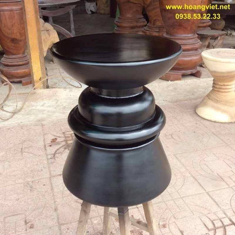 Ghế dôn gỗ nguyên khối sơn đen Ghế dôn gỗ nguyên khối sơn đen