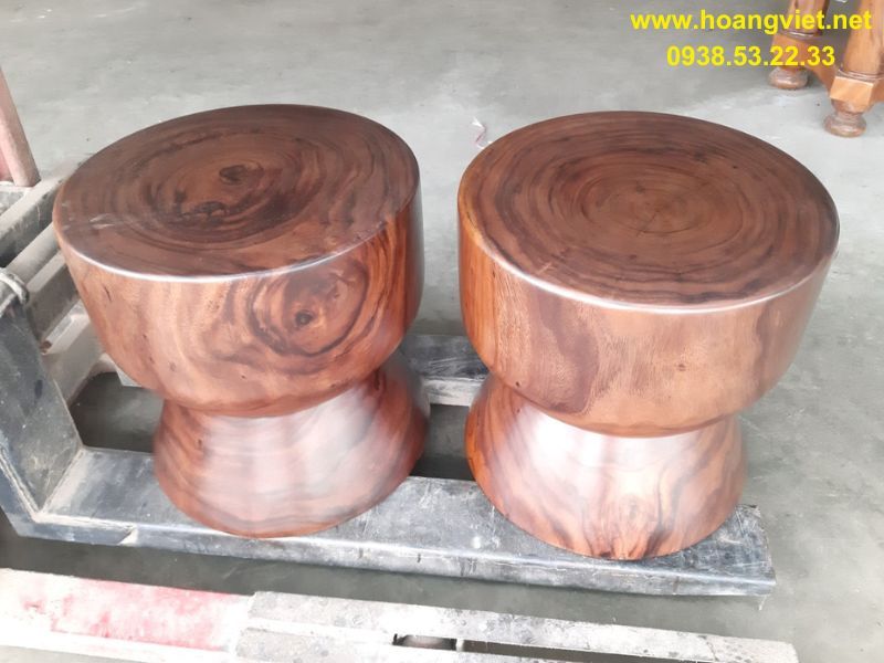 Ghế đôn tròn gỗ me tây nguyên khối Ghế đôn tròn gỗ me tây nguyên khối