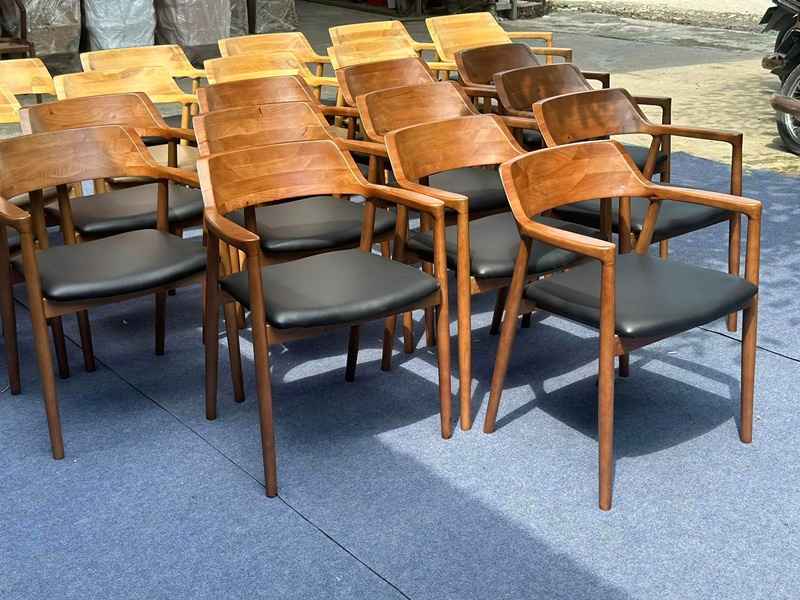 Ghê hiroshima tựa cao kết hợp bàn me tây Ghê hiroshima tựa cao kết hợp bàn me tây