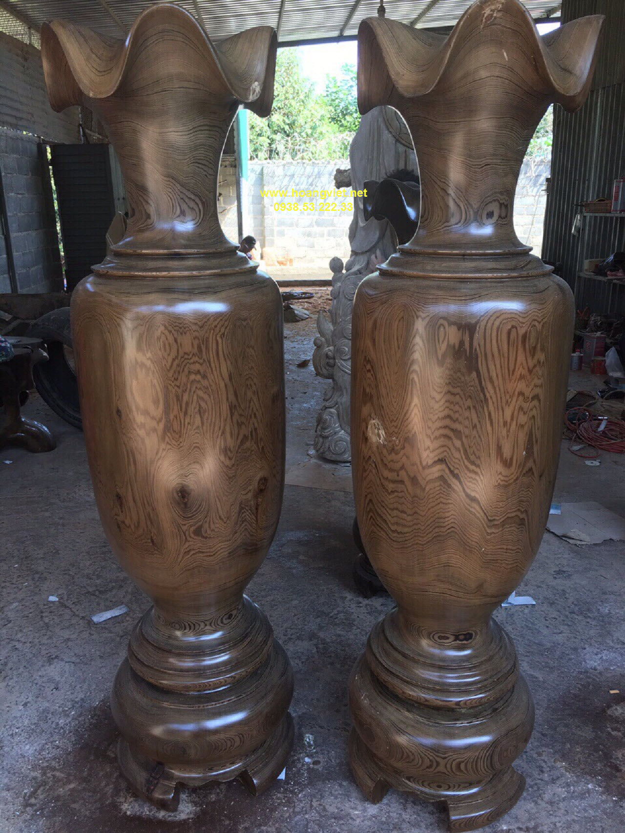 Lục bình cao 179cm bằng thủy tùng siêu đẹp. Lục bình cao 179cm bằng thủy tùng siêu đẹp.