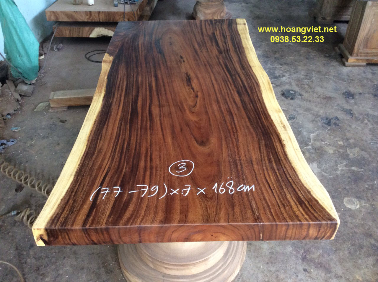 Bàn nguyên bìa gỗ me tây, (77-79)x7x168cm Bàn nguyên bìa gỗ me tây, (77-79)x7x168cm