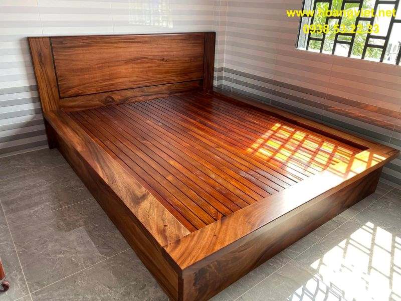 Giường ngủ gỗ me tây Giường ngủ gỗ me tây