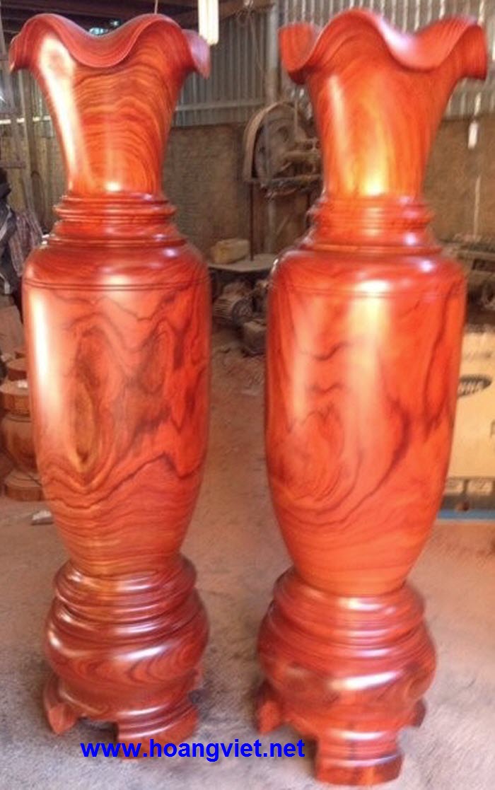 Bán lộc bình gỗ hương vân Bán lộc bình gỗ hương vân