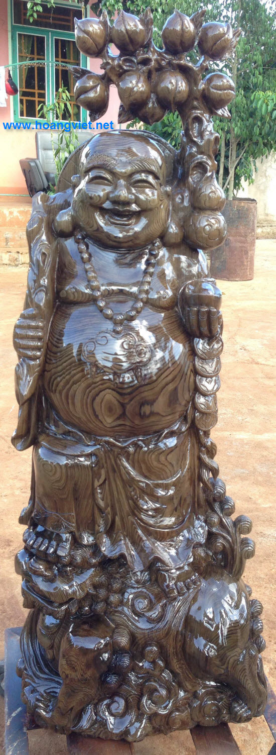 Tượng phật di lặc bằng gỗ thủy tùng cao 1.45m Tượng phật di lặc bằng gỗ thủy tùng cao 1.45m