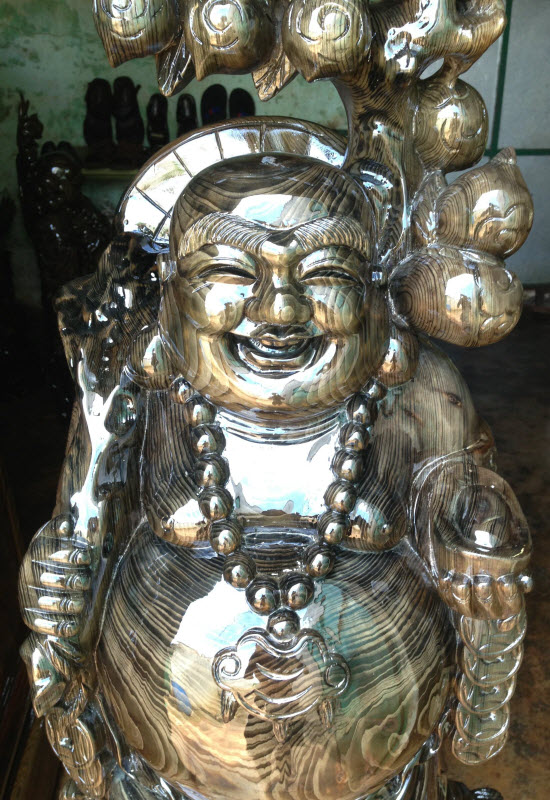 Tượng di lặc thủy tùng cao 1.3m. rộng 45cm Tượng di lặc thủy tùng cao 1.3m. rộng 45cm