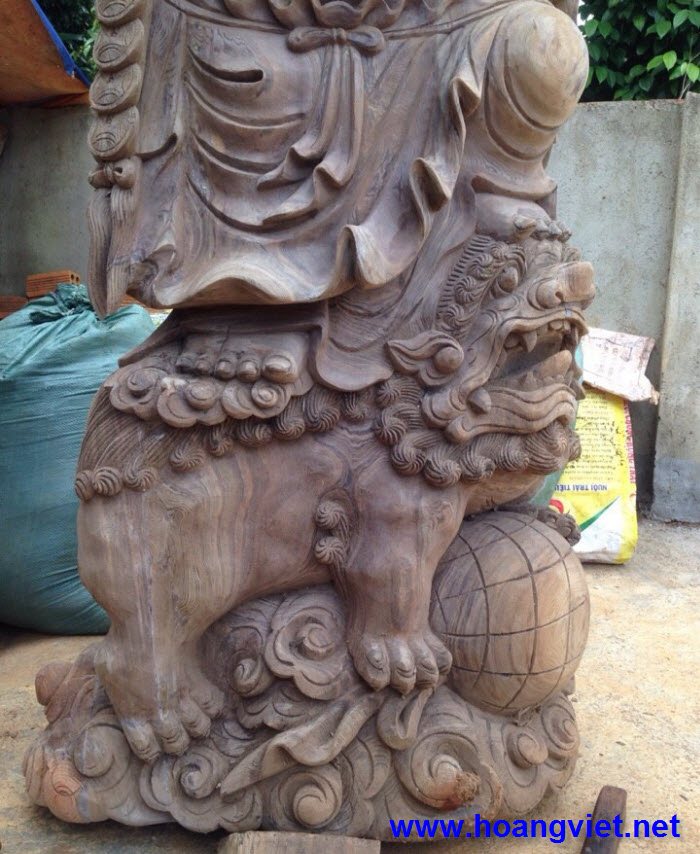 Tượng di lạc bằng gỗ thủy tùng daklak Tượng di lạc bằng gỗ thủy tùng daklak