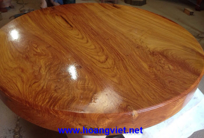 Bàn ăn hình tròn Bàn ăn hình tròn