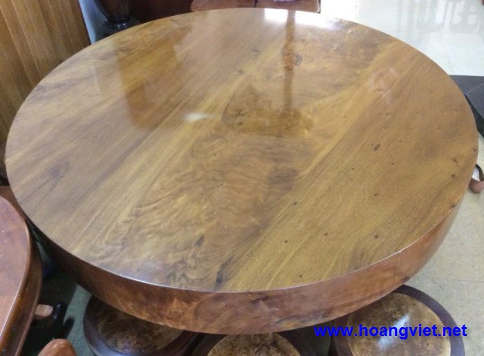 Bàn tròn gõ bông lau Bàn tròn gõ bông lau