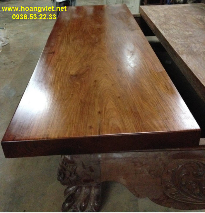 Bộ ngựa gỗ hương Lào Bộ ngựa gỗ hương Lào