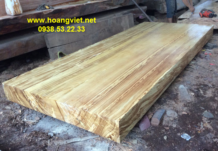 Bộ ngựa gỗ hương xám Nam Phi