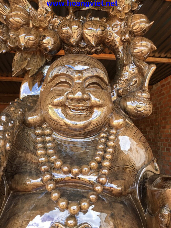 Tượng di lặc bằng gỗ thủy tùng Tượng di lặc bằng gỗ thủy tùng