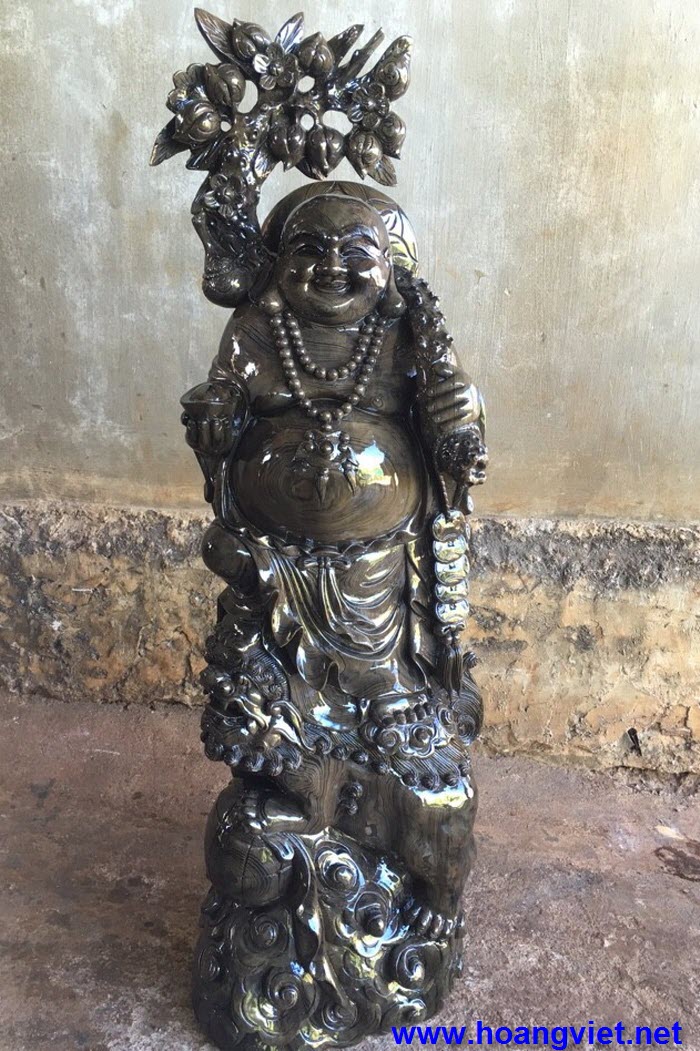 Tượng di lặc đẹp bằng gỗ thủy tùng Tượng di lặc đẹp bằng gỗ thủy tùng