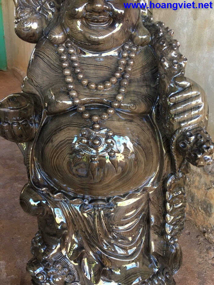 Tượng di lặc đẹp bằng gỗ thủy tùng Tượng di lặc đẹp bằng gỗ thủy tùng