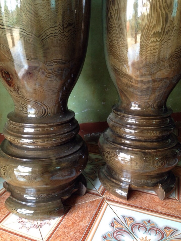 Lộc bình gỗ thủy tùng vân đẹp Lộc bình gỗ thủy tùng vân đẹp