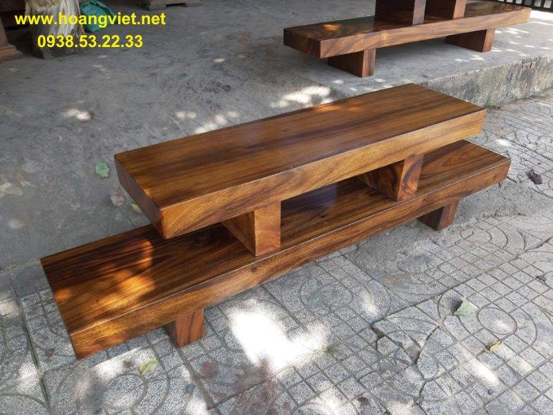 Kệ tivi gỗ tư nhiên me tây nguyên khối 2 tấm Kệ tivi gỗ tư nhiên me tây nguyên khối 2 tấm
