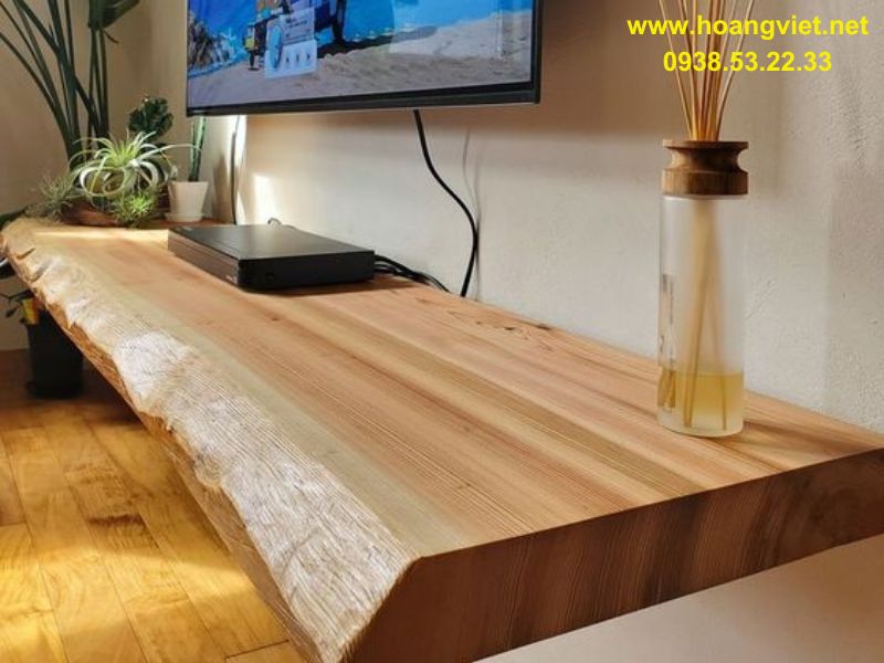Kệ tivi treo tường gỗ sồi nguyên tấm Kệ tivi treo tường gỗ sồi nguyên tấm