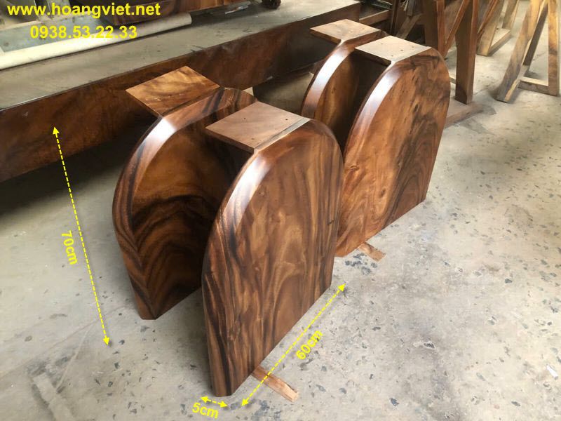 Kích thước chân bàn gỗ tự nhiên đẹp và nghệ thuật. Kích thước chân bàn gỗ tự nhiên đẹp và nghệ thuật.