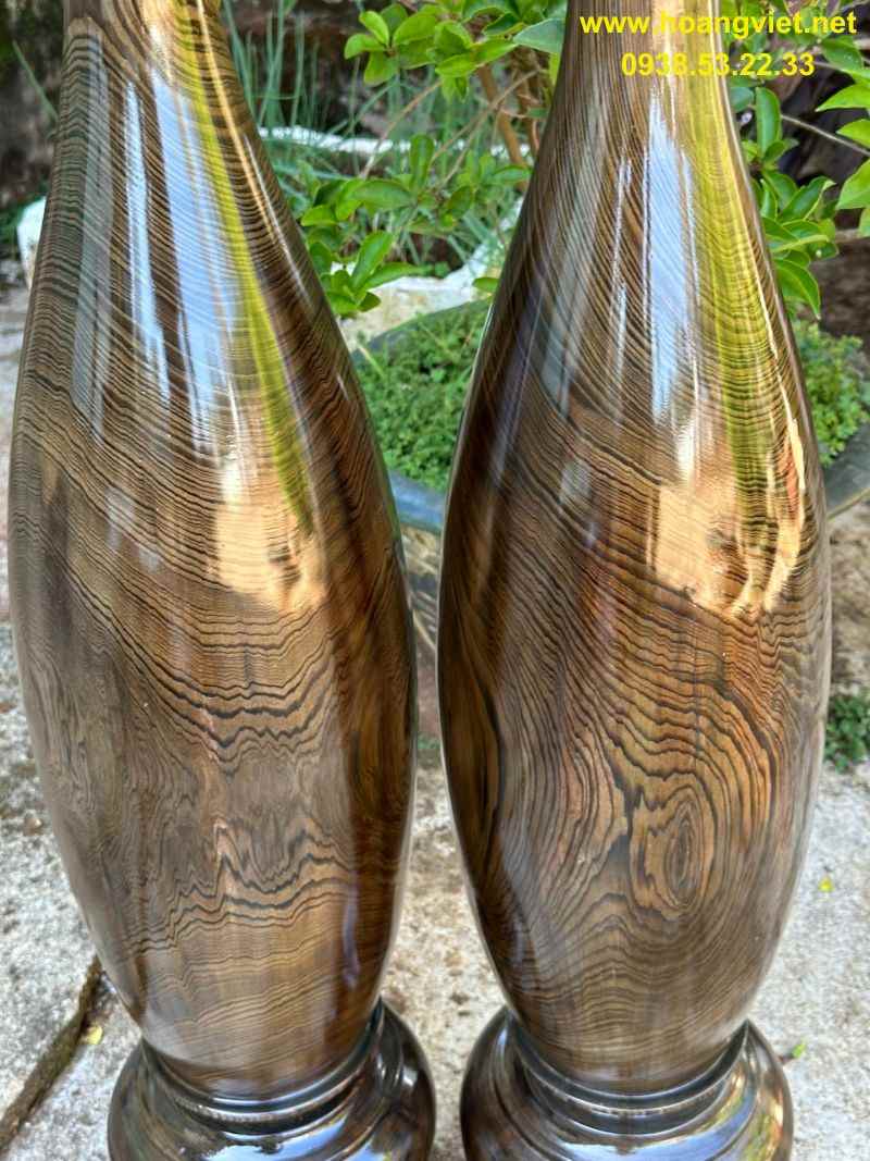 Lọ hoa gỗ thủy tùng cao 95cm đường kính 22cm Lọ hoa gỗ thủy tùng cao 95cm đường kính 22cm