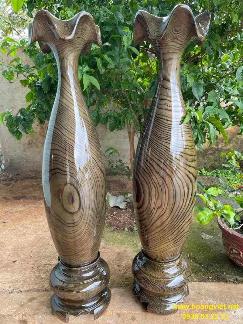 Lọ lục bình gỗ thủy tùng cao 84cm đường kính 20cm Lọ lục bình gỗ thủy tùng cao 84cm đường kính 20cm