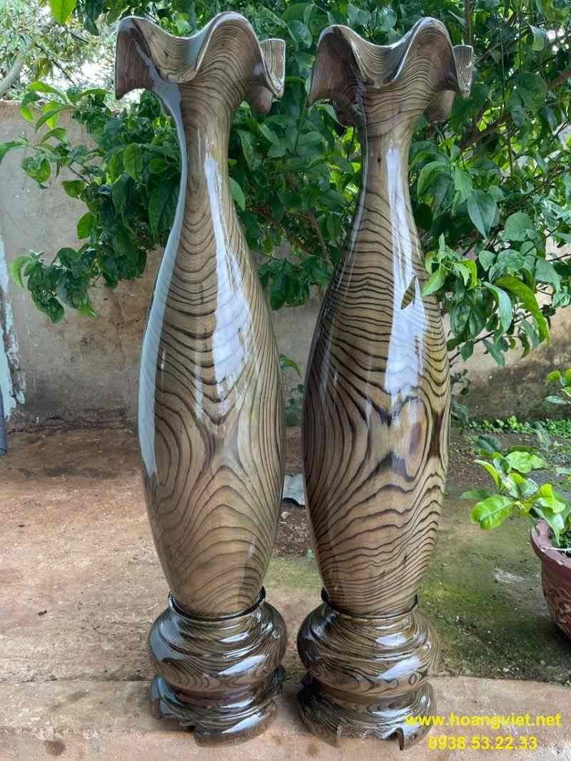 Lọ lục bình gỗ thủy tùng cao 84cm đường kính 20cm Lọ lục bình gỗ thủy tùng cao 84cm đường kính 20cm