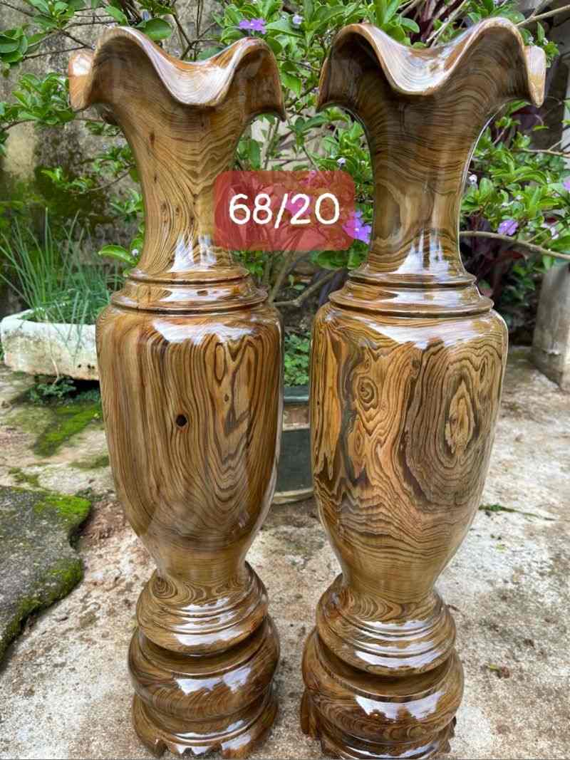 Lục bình gỗ thủy tùng cao 68cm đường kính 20cm Lục bình gỗ thủy tùng cao 68cm đường kính 20cm