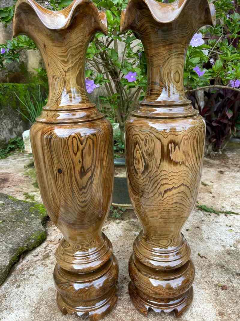 Lục bình gỗ thủy tùng cao 68cm đường kính 20cm Lục bình gỗ thủy tùng cao 68cm đường kính 20cm