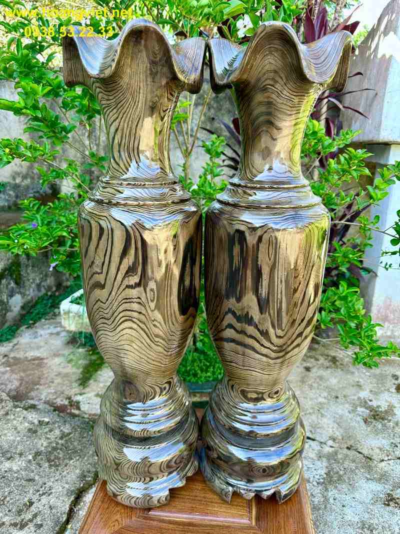 Lục bình gỗ thủy tùng cao 79cm đường kính 20cm Lục bình gỗ thủy tùng cao 79cm đường kính 20cm