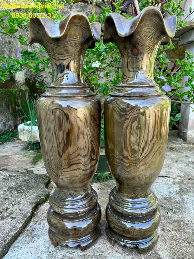 Lục bình gỗ thủy tùng cao 81cm đường kính 24cm Lục bình gỗ thủy tùng cao 81cm đường kính 24cm