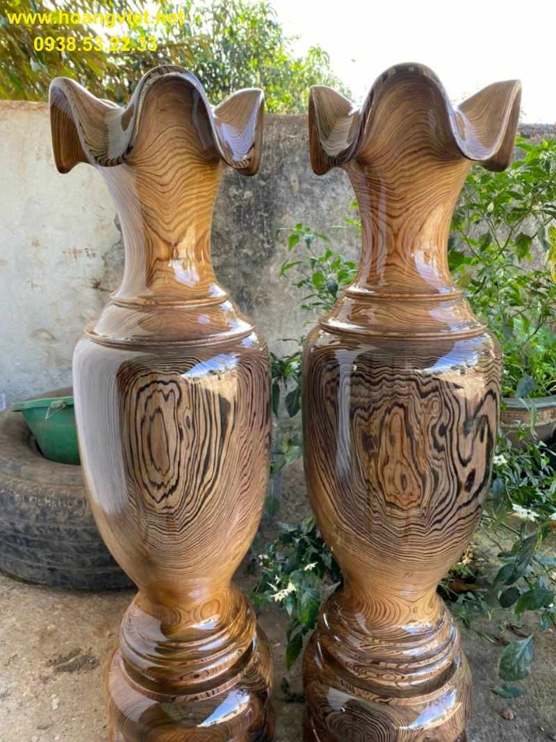 Lục bình gỗ thủy tùng cao 87cm đường kính 24cm Lục bình gỗ thủy tùng cao 87cm đường kính 24cm