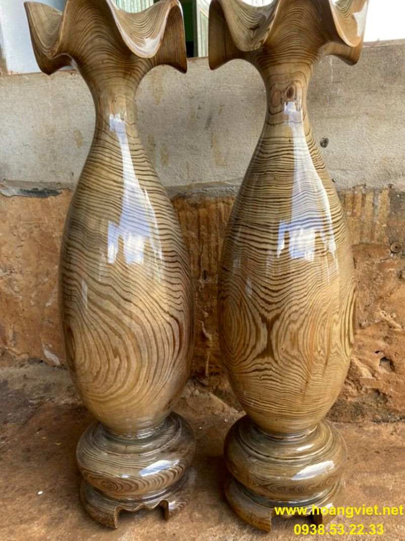 Lục bình gỗ thủy tùng cao 75cm đường kính 22cm Lục bình gỗ thủy tùng cao 75cm đường kính 22cm