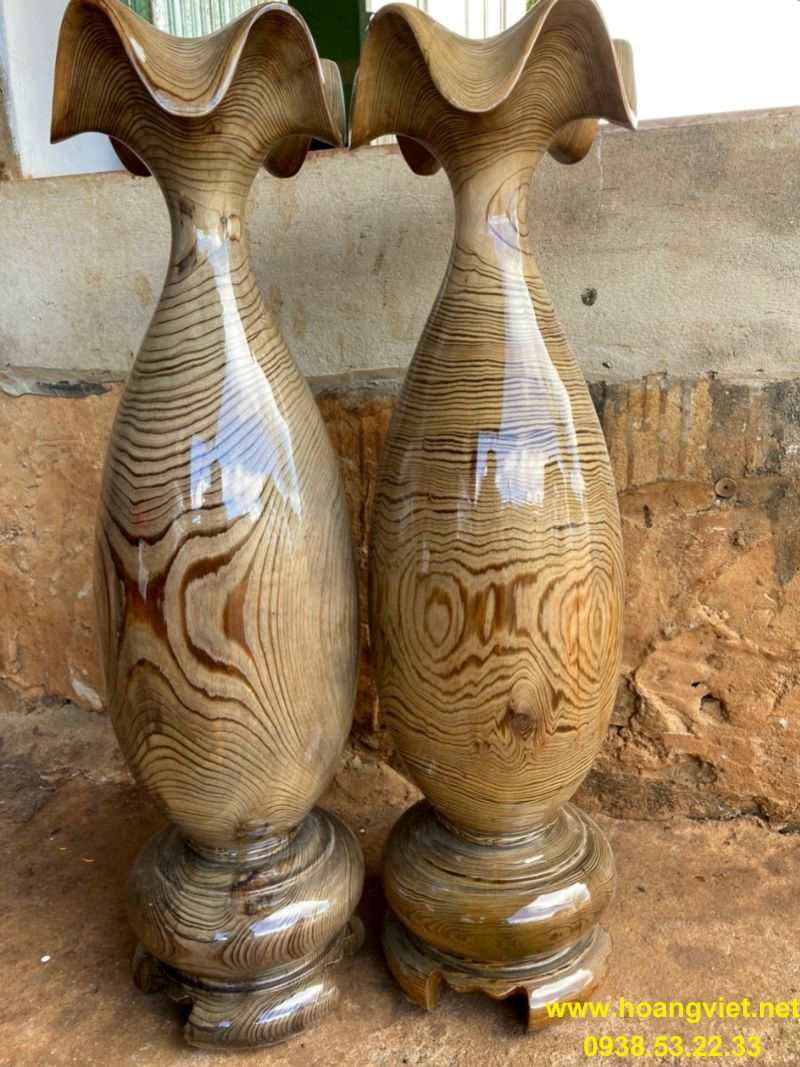 Lục bình gỗ thủy tùng cao 75cm đường kính 22cm Lục bình gỗ thủy tùng cao 75cm đường kính 22cm