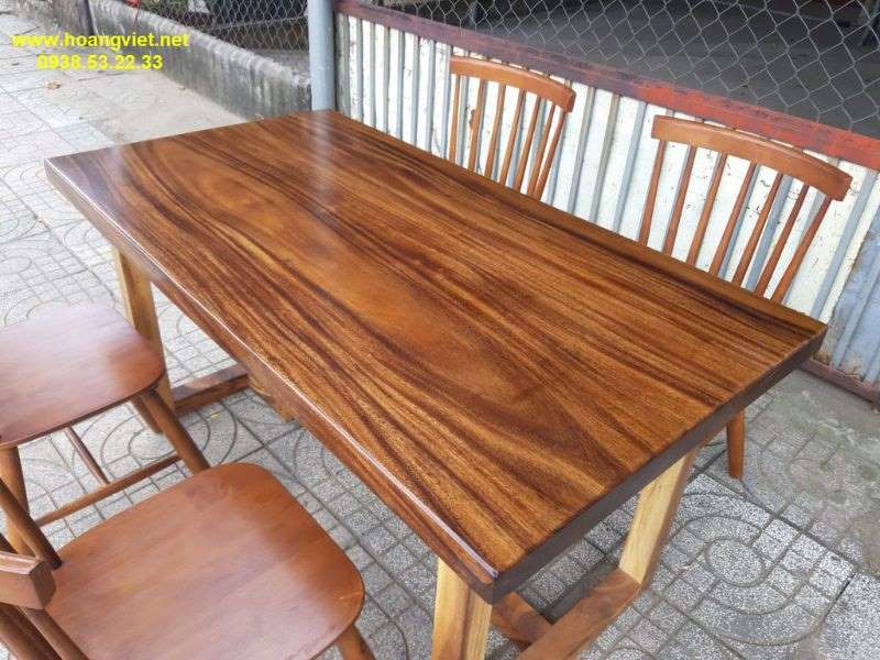Mặt bàn ăn gỗ me tây 4 ghế  Mặt bàn ăn gỗ me tây 4 ghế