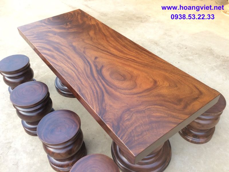 Mặt bàn gỗ me tây nguyên khối Mặt bàn gỗ me tây nguyên khối