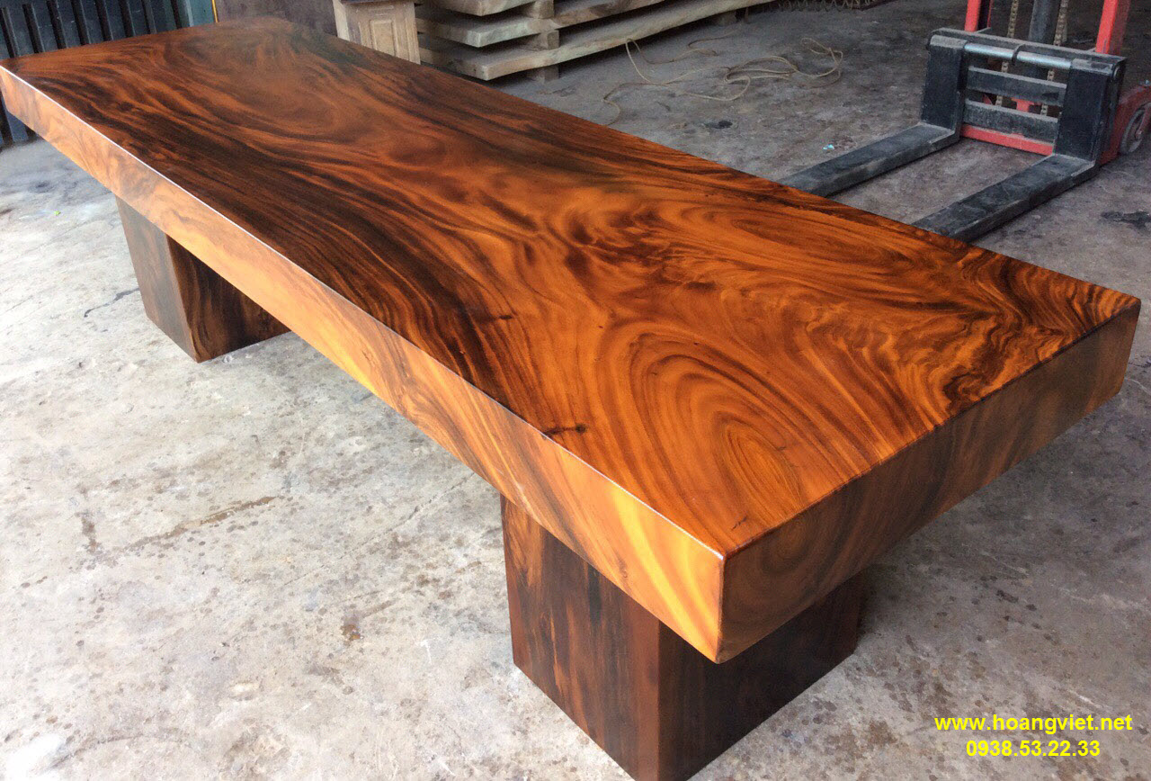 Mặt bàn gỗ me tây nguyên tấm dùng tạo điểm nhấn Mặt bàn gỗ me tây nguyên tấm dùng tạo điểm nhấn