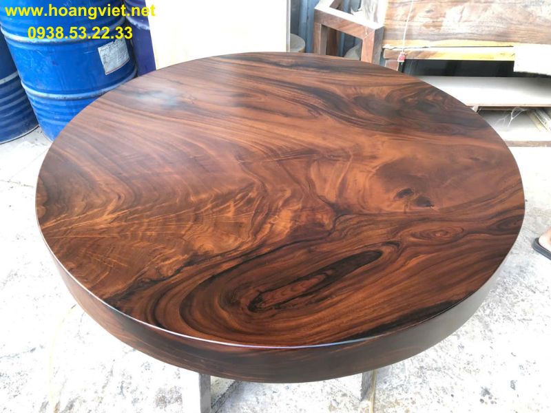 Mặt bàn tròn gỗ me tây nguyên khối đường kính 1m2 Mặt bàn tròn gỗ me tây nguyên khối đường kính 1m2