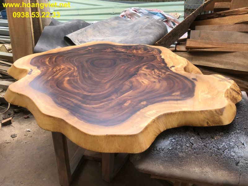 Mặt bàn tròn gỗ me tây nguyên tấm cạnh tự nhiên Mặt bàn tròn gỗ me tây nguyên tấm cạnh tự nhiên