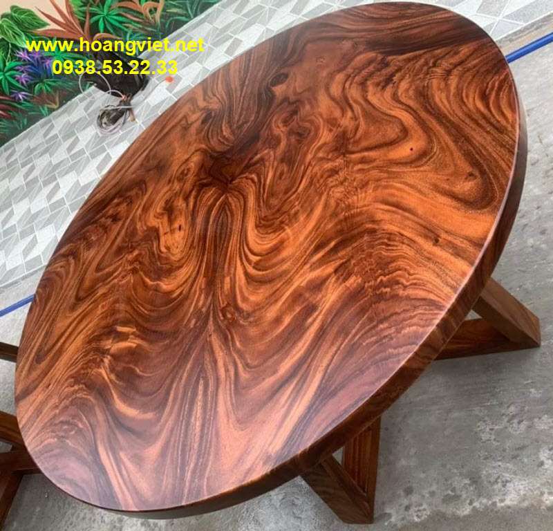 Mặt bàn tròn gỗ me tây ghép đối xứng 2 tấm Mặt bàn tròn gỗ me tây ghép đối xứng 2 tấm