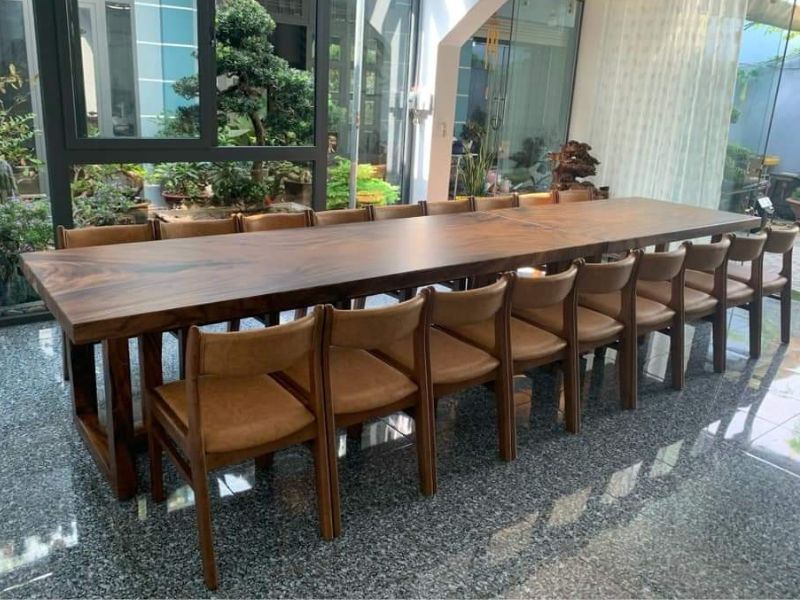 Bàn ăn gỗ tự nhiên me tây nguyên khối Bàn ăn gỗ tự nhiên me tây nguyên khối