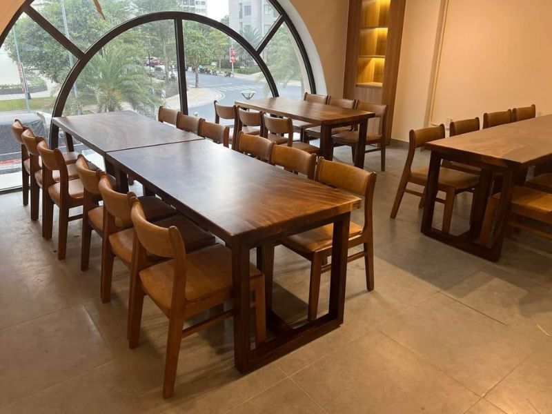 Bàn ăn gỗ tự nhiên me tây cho nhà hàng Bàn ăn gỗ tự nhiên me tây cho nhà hàng