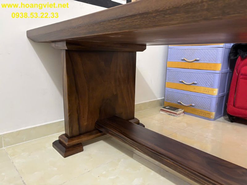 Kích thước bàn gỗ me tây Chân bàn gỗ me tây