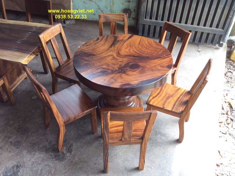Mẫu bàn tròn gỗ nguyên tấm đẹp sang Mẫu bàn tròn gỗ nguyên tấm đẹp sang