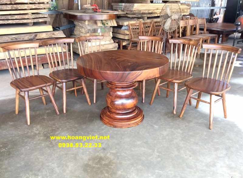 Mẫu chân bàn gỗ tiện tròn và mặt bàn nguyên khối Mẫu chân bàn gỗ tiện tròn và mặt bàn nguyên khối