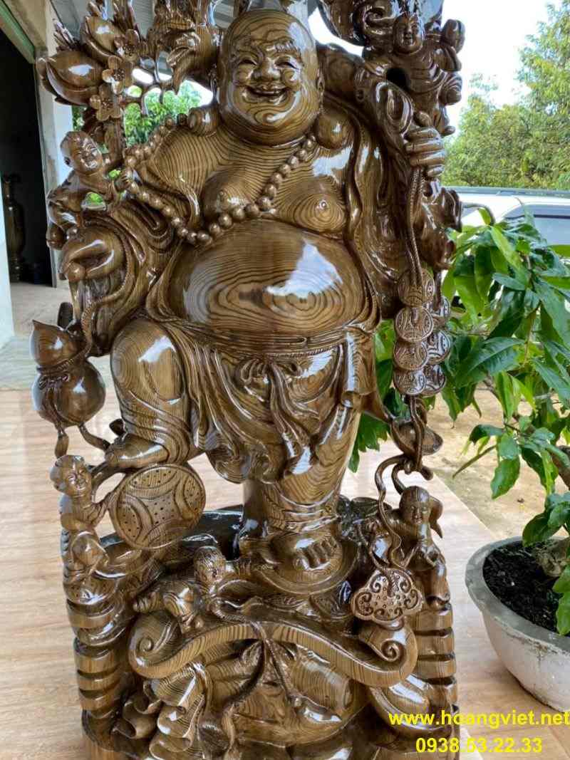 Phật di lặc gỗ thủy tùng cao 1m64 rộng 64cm sâu 35cm Phật di lặc gỗ thủy tùng cao 1m64 rộng 64cm sâu 35cm