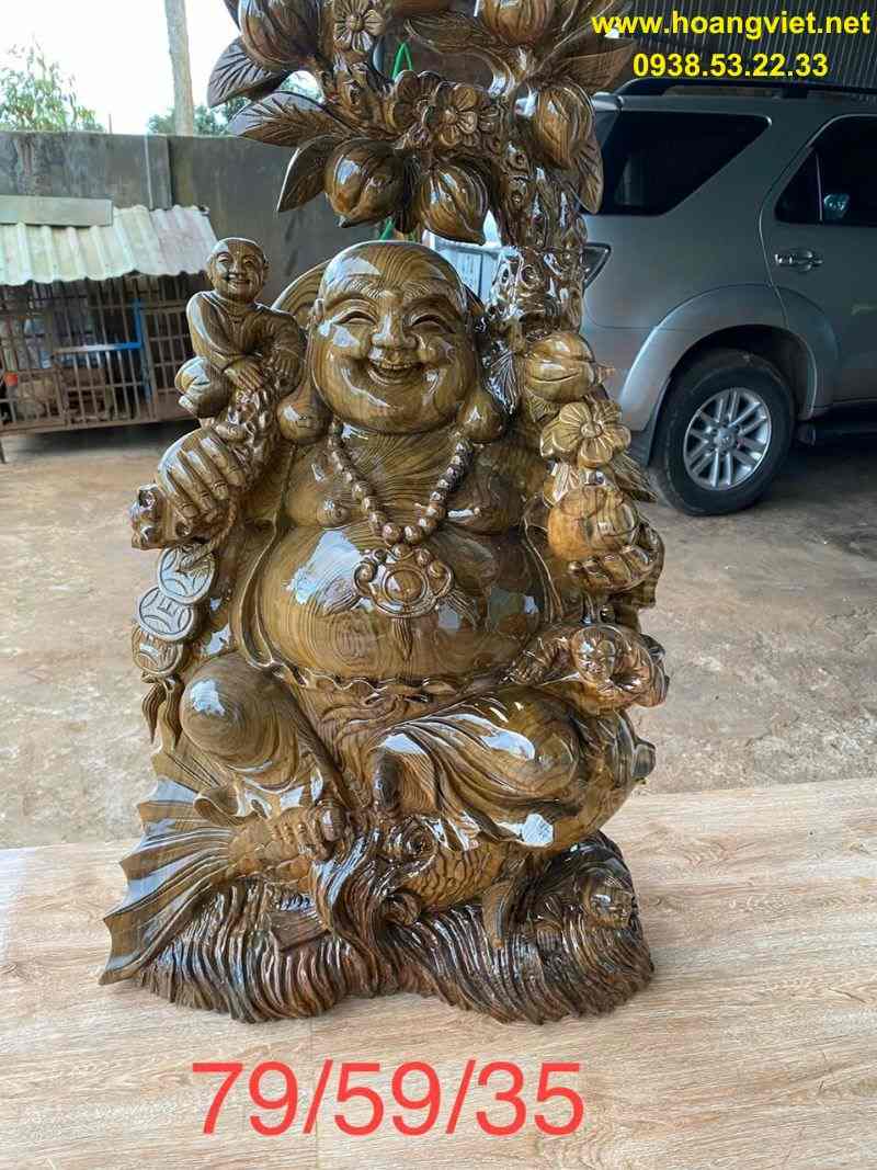 Tượng phật di lặc ngồi cá chép gỗ thủy tùng Tượng phật di lặc ngồi cá chép gỗ thủy tùng