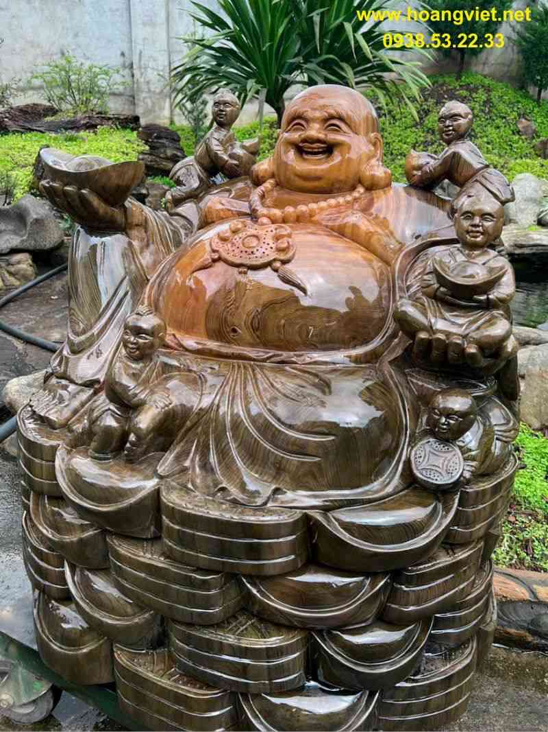 Phật di lặc và 5 đứa trẻ gỗ thủy tùng Phật di lặc và 5 đứa trẻ gỗ thủy tùng