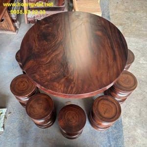 Bàn tròn gỗ me tây nguyên tấm đường kính 1m2 dày 10cm 