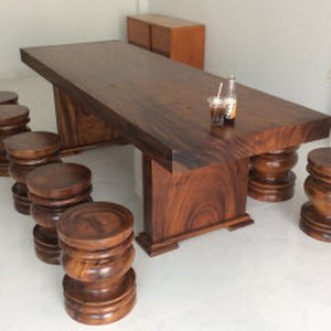 Giá bàn ghế gỗ nguyên tấm