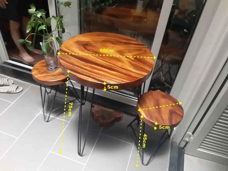 Bộ bàn trà gỗ me tây 2 ghế đẹp kết hợp chân sắt nghệ thuật.