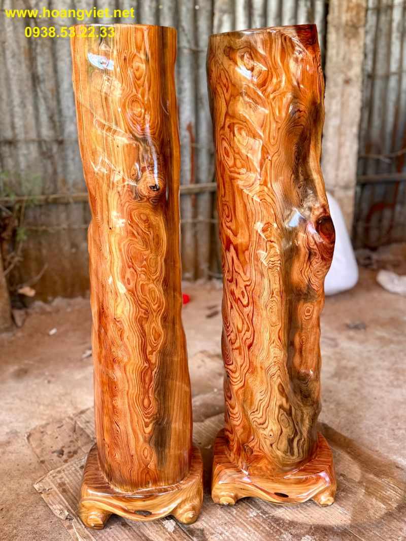Trụ nghệ thuật gỗ thủy tùng quý hiếm Trụ nghệ thuật gỗ thủy tùng quý hiếm