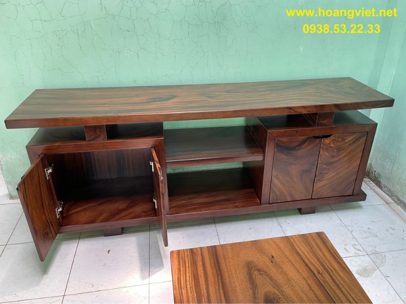 Tủ tivi gỗ tự nhiên me tây đẹp Tủ tivi gỗ tự nhiên me tây đẹp